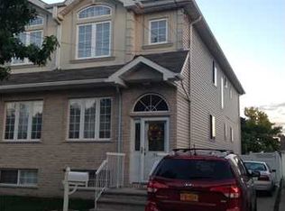 1326 Rockland Ave, Staten Island, NY 10314