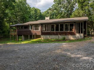3466 Dry Ponds Rd, Granite Falls, NC 28630