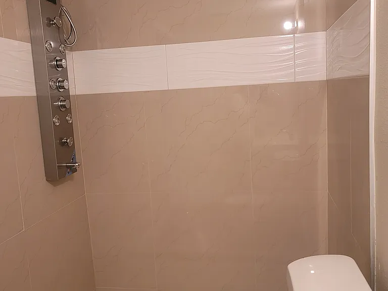 3447 Cincinnati Dr — Photo 4
