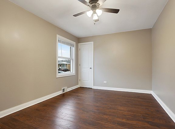 5th image of 256 Cherry Ln