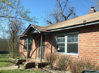411 N Oak St, Campbell, MO 63933