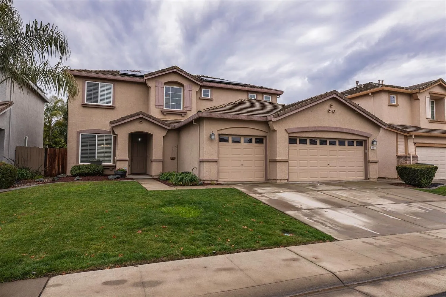 2559 Celtic Dr photo 1