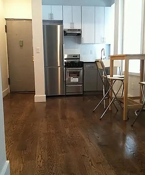 2nd image of 410 Eastern Pkwy APT 3M