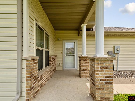 3rd image of 701 Dublin Ct