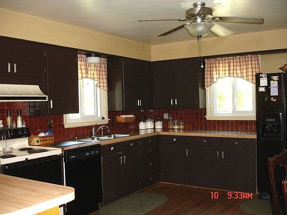 5th image of 415 Meier Dr