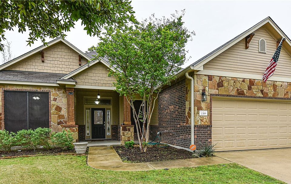 1st image of 1319 Branchwood Way