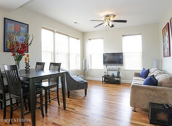 2nd image of 3001 W Montrose Ave APT 2