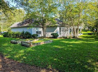 10 Sugarberry Ln, Pawleys Island, SC 29585