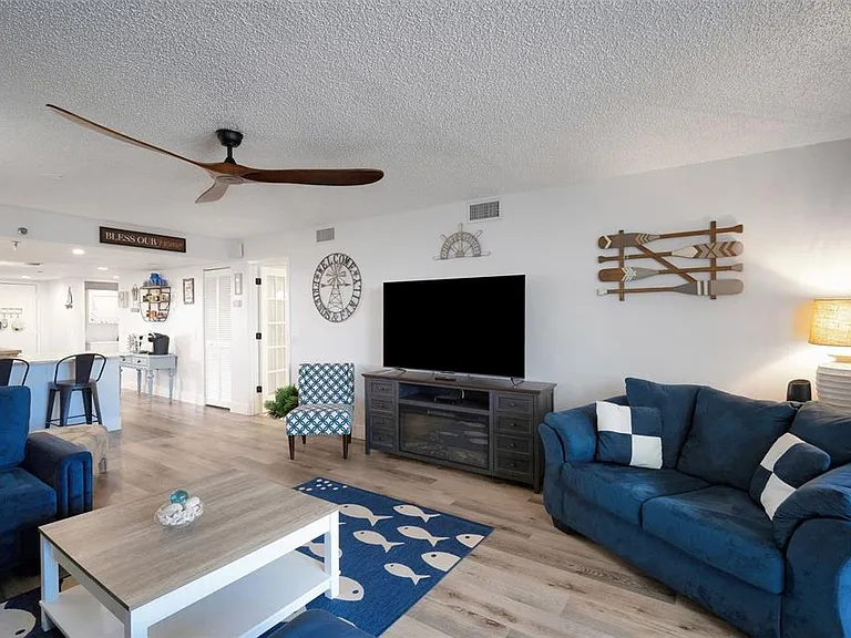 6035 Sea Ranch Dr #215 — Photo 14