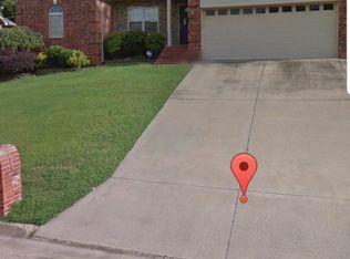 812 W B Ave, N Little Rock, AR 72116
