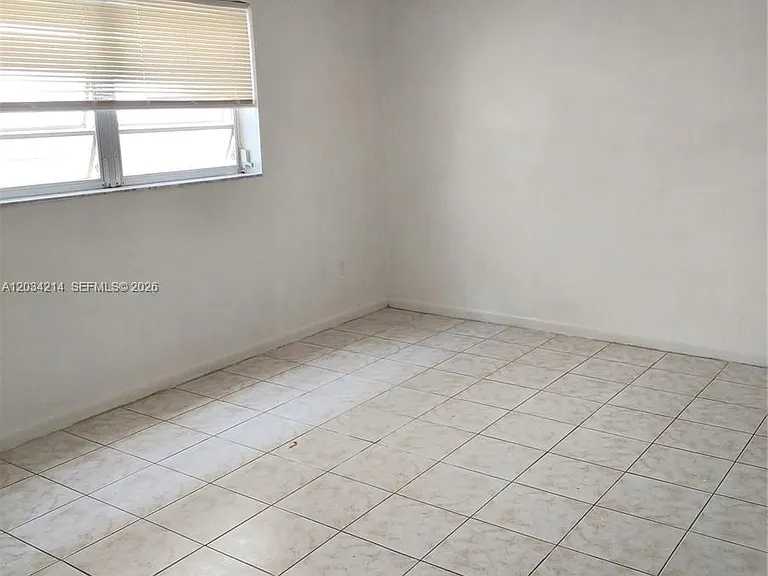 1826 Cleveland St #2 — Photo 11