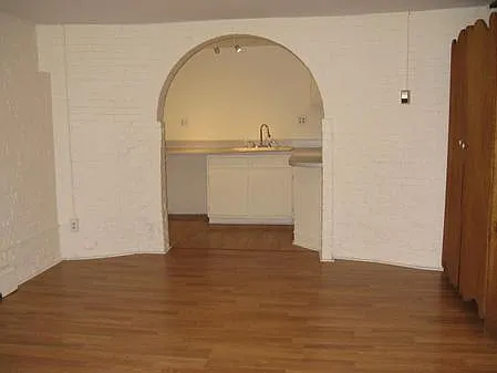 1 bed, 1.0 bath, $2,400 — Photo 4
