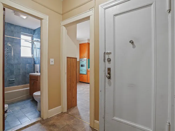 72-07 73rd Street image 33 of 52