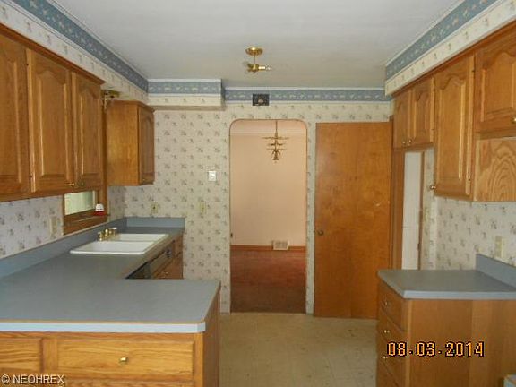 4th image of 1797 Pinehurst Dr