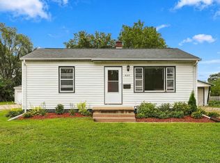 402 2nd St, Washburn, IA 50702