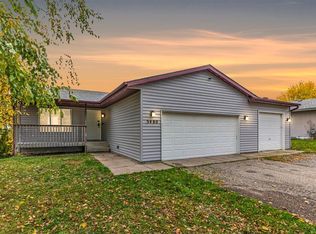 5480 Mallard Ln, Monticello, MN 55362