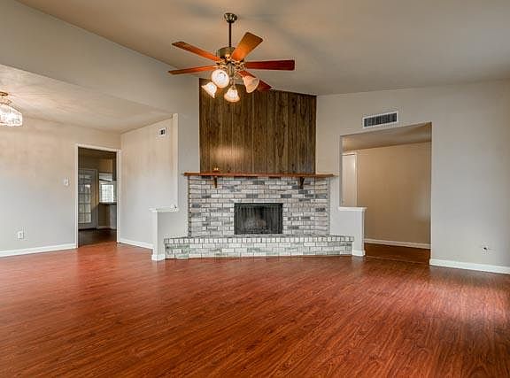5th image of 410 Lucinda Dr