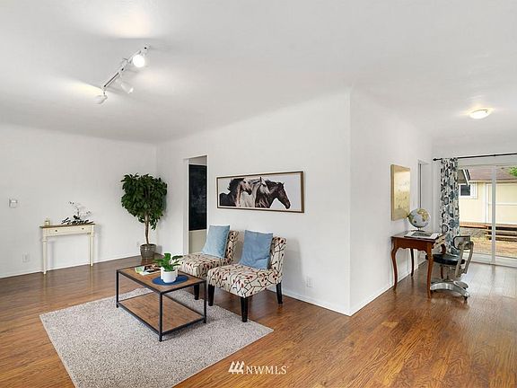 5th image of 1315 Lincoln Ave