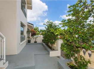 4486 Luapele Pl, Honolulu, HI 96818
