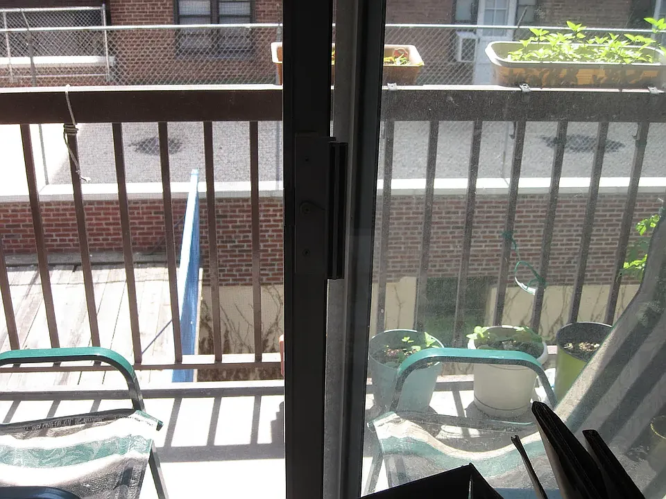 123-20 82nd Ave #2R