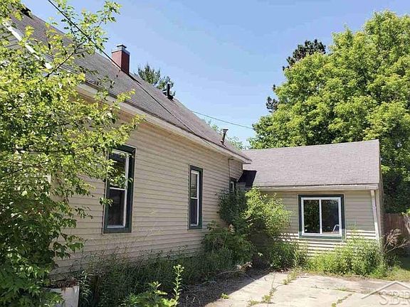 3rd image of 2203 N Carolina St