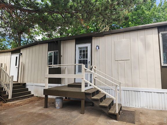 2nd image of 5000 Butte St #107