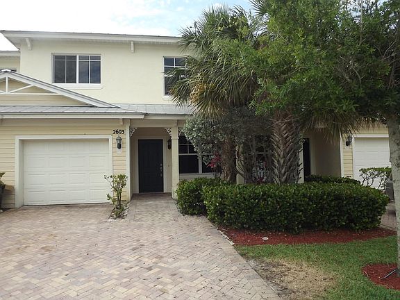 4th image of 2603 Creekside Drive #70