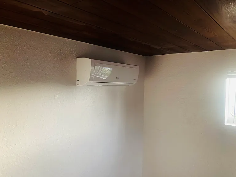 110 U Vista Ct — Photo 3