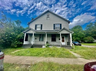 519 Lyndal St #1/2, New Castle, PA 16101