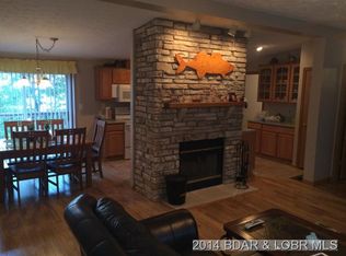 85 Fox Point Dr, Roach, MO 65787