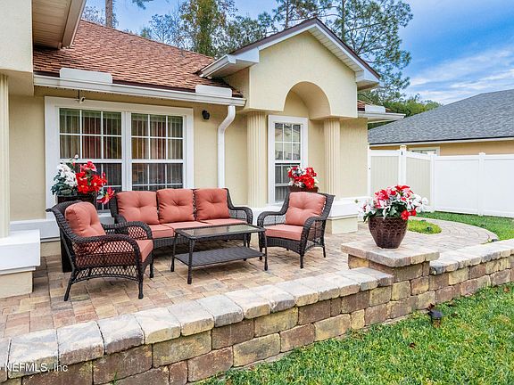 3rd image of 2351 WATERMILL Drive