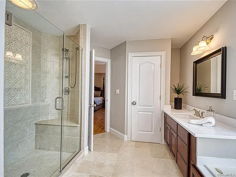 6 Romano Ct — Photo 13