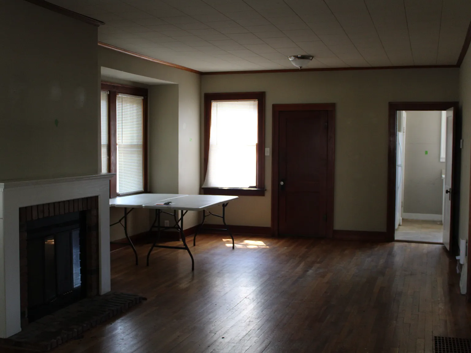 4 bed, $1,900 — Photo 3