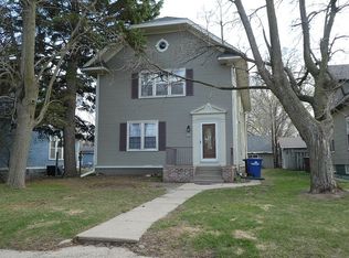 821 W 4th Ave, Mitchell, SD 57301
