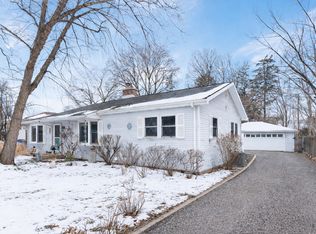 510 S President St, Wheaton, IL 60187