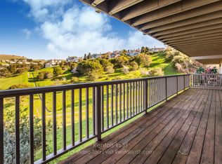 6 Circle Dr APT D, Tiburon, CA 94920