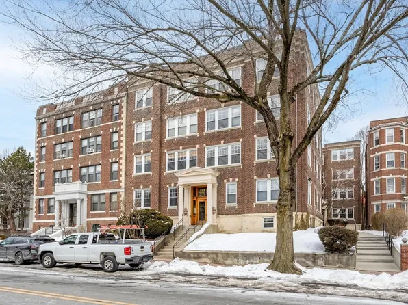 333 Harvard St APT 8A, Cambridge, MA 02139