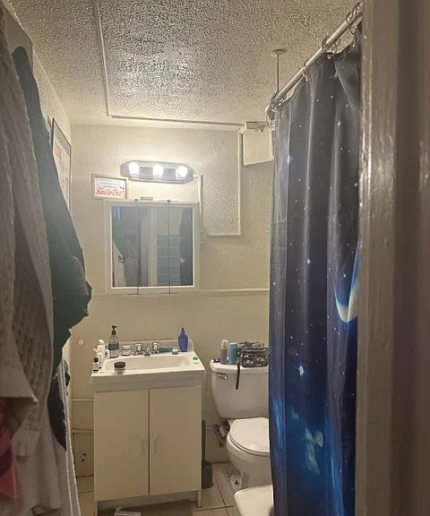 2206 Walnut St #2R — Photo 6
