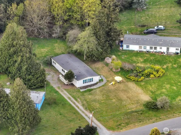 570 Crockett Lake Drive, Coupeville, WA 98239