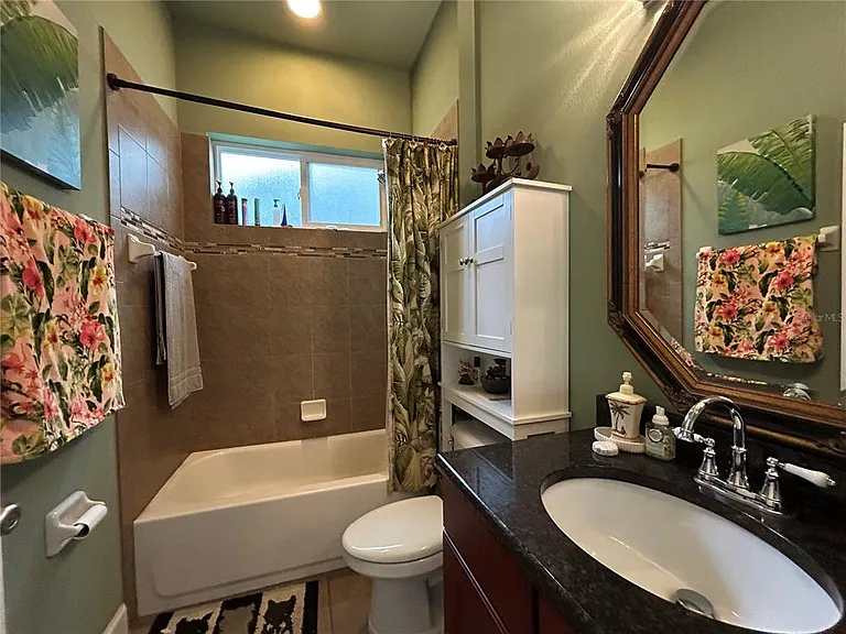 11788 SW 30th Ave — Photo 17