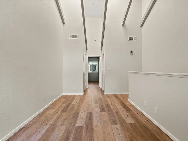 440 Linden Dr #2 — Photo 21