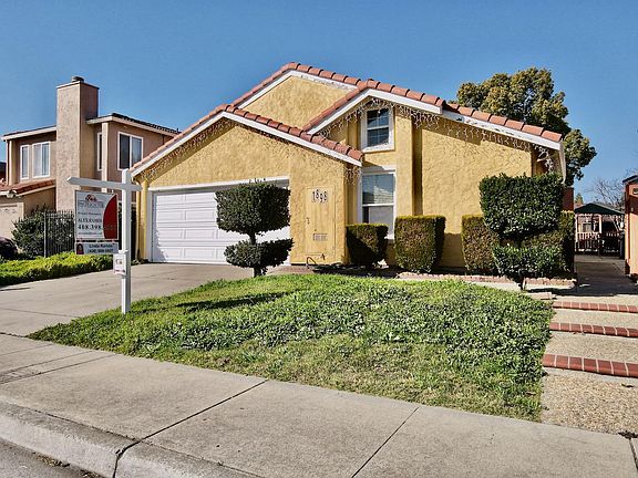 4th image of 1898 Edgestone Cir