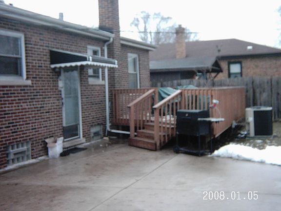 New spacious deck