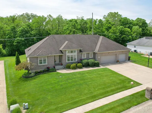517 Trey Ct, Germantown, OH 45327