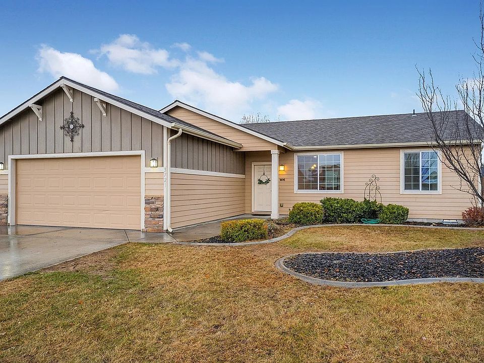 1st image of 3721 Milagro Dr
