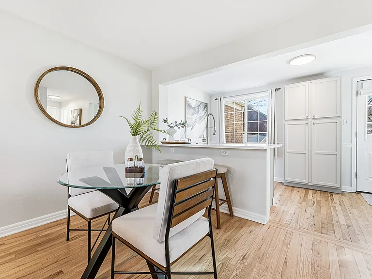 781 Forest St — Photo 13