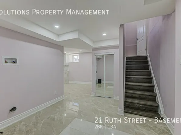 21 Ruth St #Basement, Brantford, ON N3S 1L7