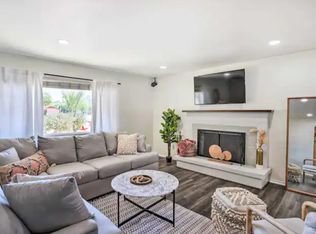 3802 E Shangri La Rd, Phoenix, AZ 85028