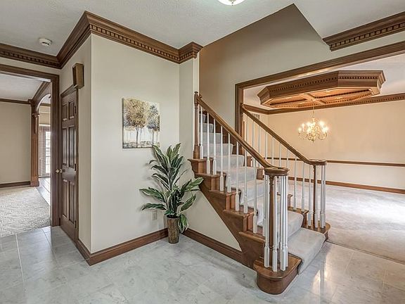 2nd image of 634 Southern Belle Blvd