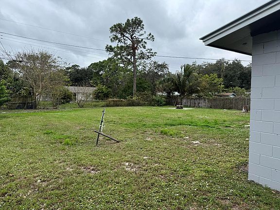 3rd image of 355 Melton Drive